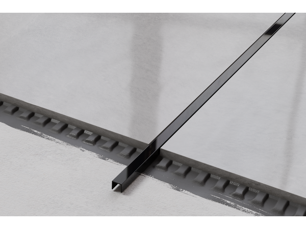 Профиль Inox ,черный   2cm x 270cm