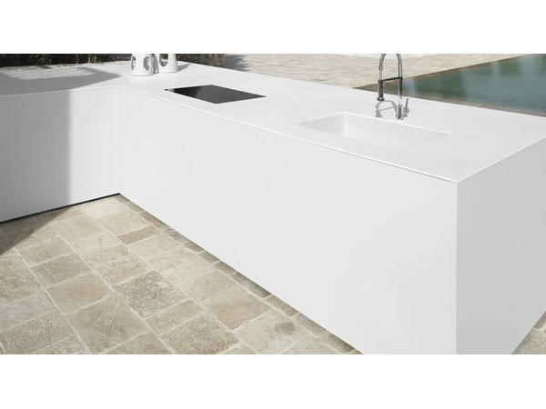 Collection Bianco Assoluto Q2 1620*3240 12+