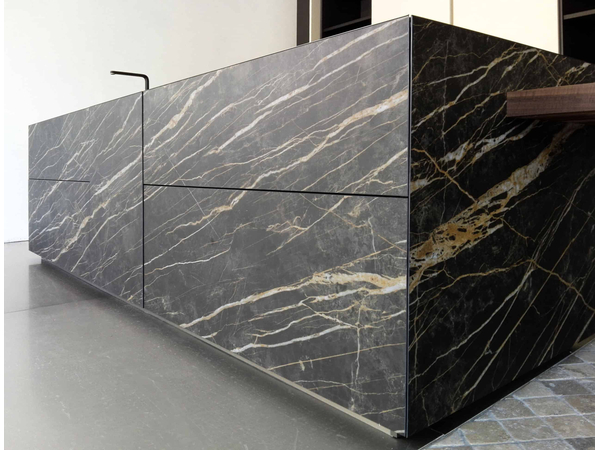 Naturali Noir Desir 1620*3240 12+