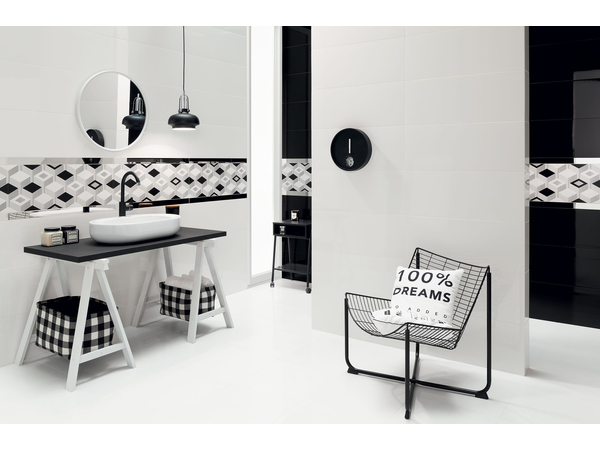 Essent White 29,8*74,8